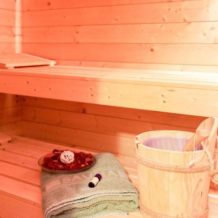 Nice Flat With Sauna Covered Terrace Garden And Tree House For Children Цандт Экстерьер фото
